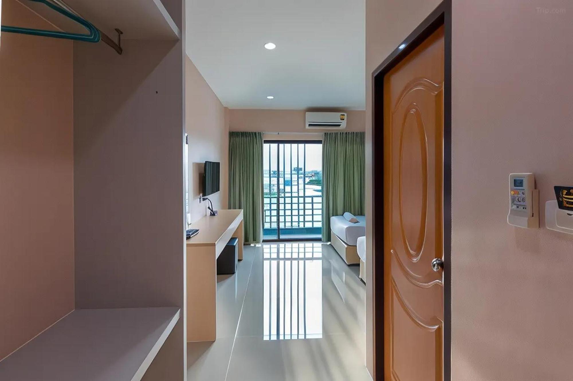 Jj Residence Phuket Town Εξωτερικό φωτογραφία