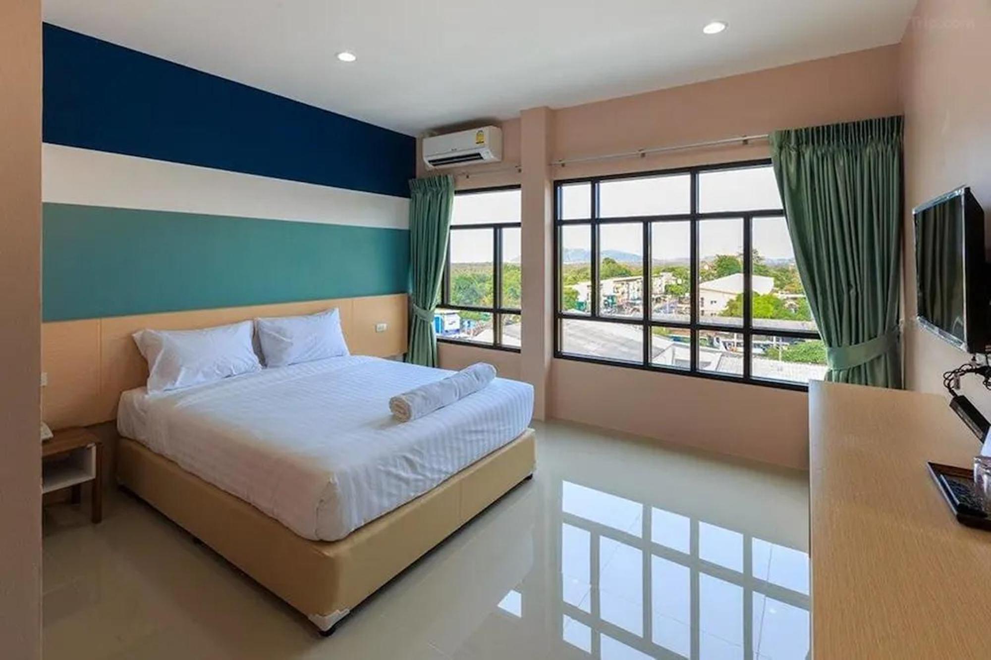 Jj Residence Phuket Town Εξωτερικό φωτογραφία