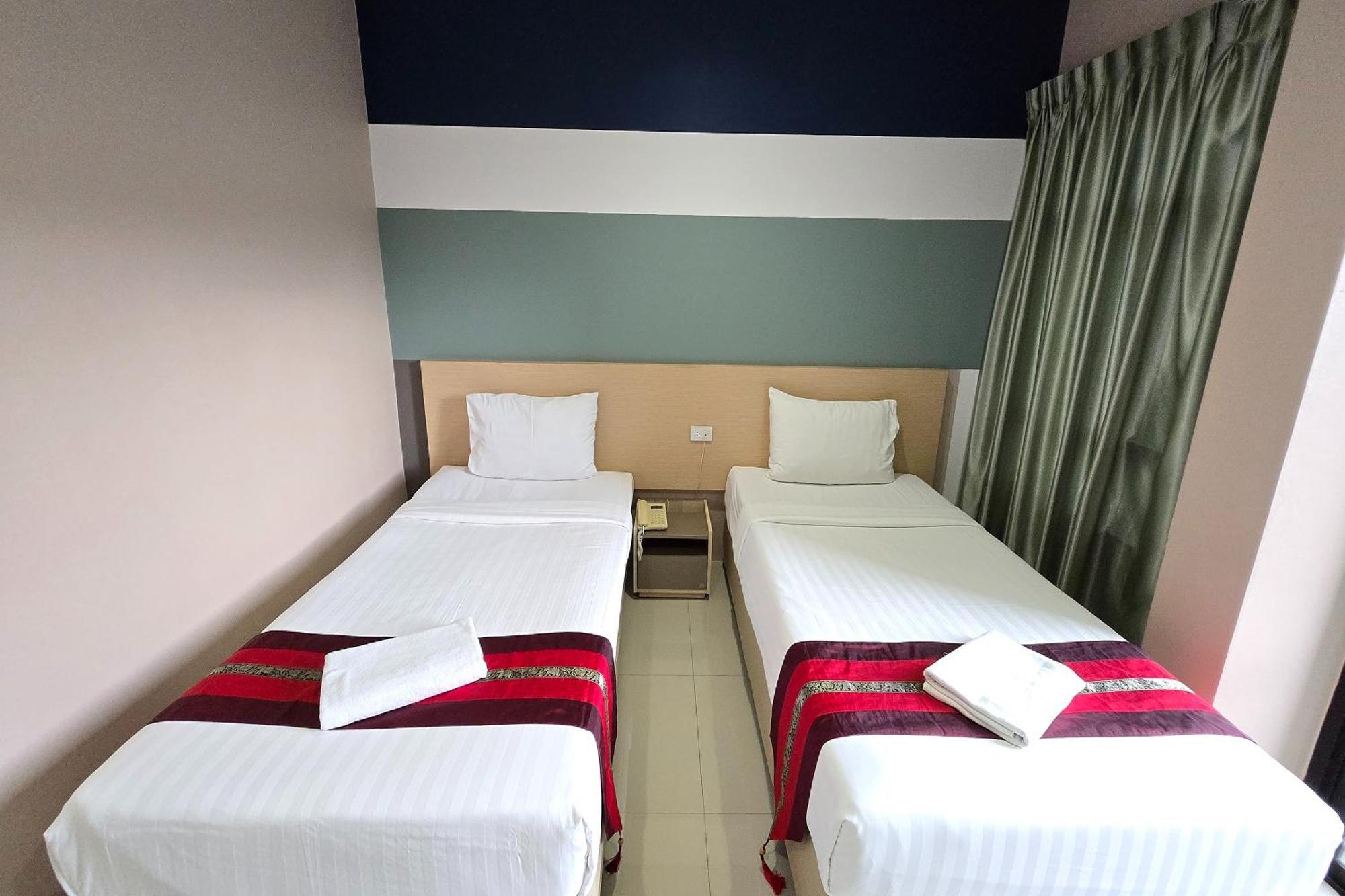 Jj Residence Phuket Town Εξωτερικό φωτογραφία