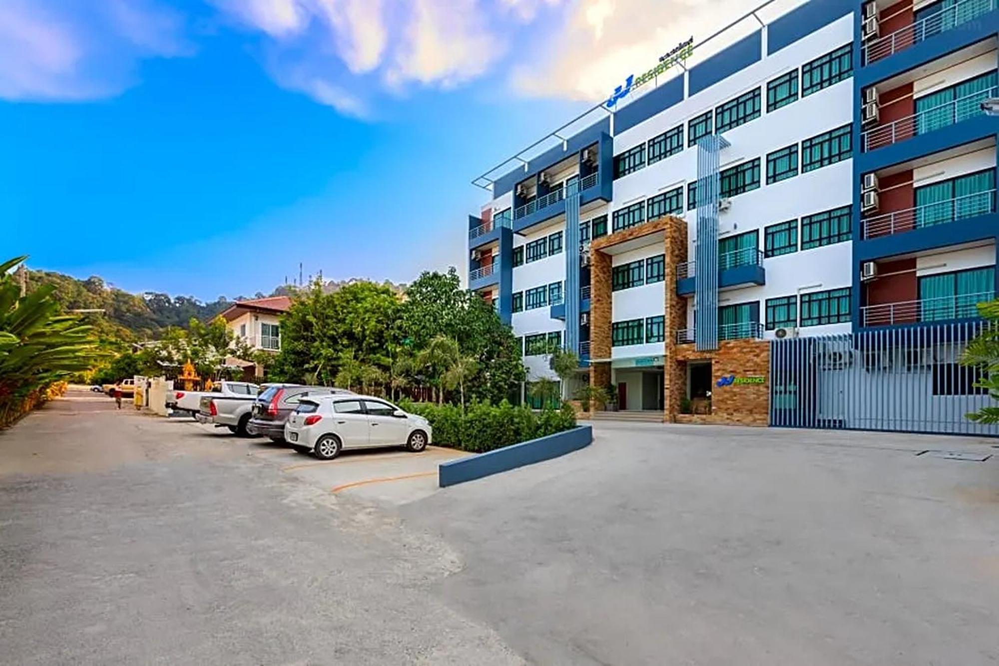 Jj Residence Phuket Town Εξωτερικό φωτογραφία