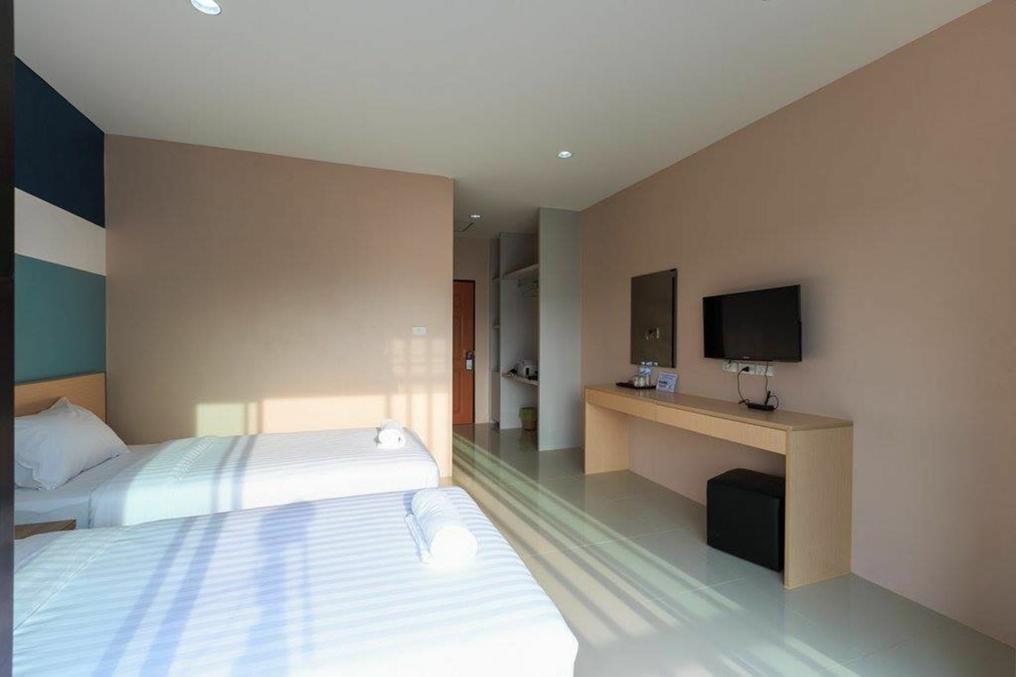 Jj Residence Phuket Town Εξωτερικό φωτογραφία